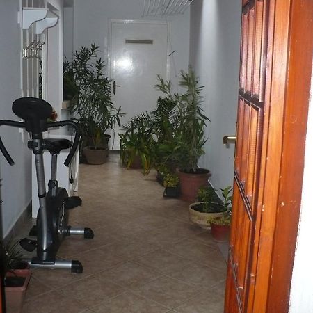 דירות מישקולץ Kitty Apartman מראה חיצוני תמונה