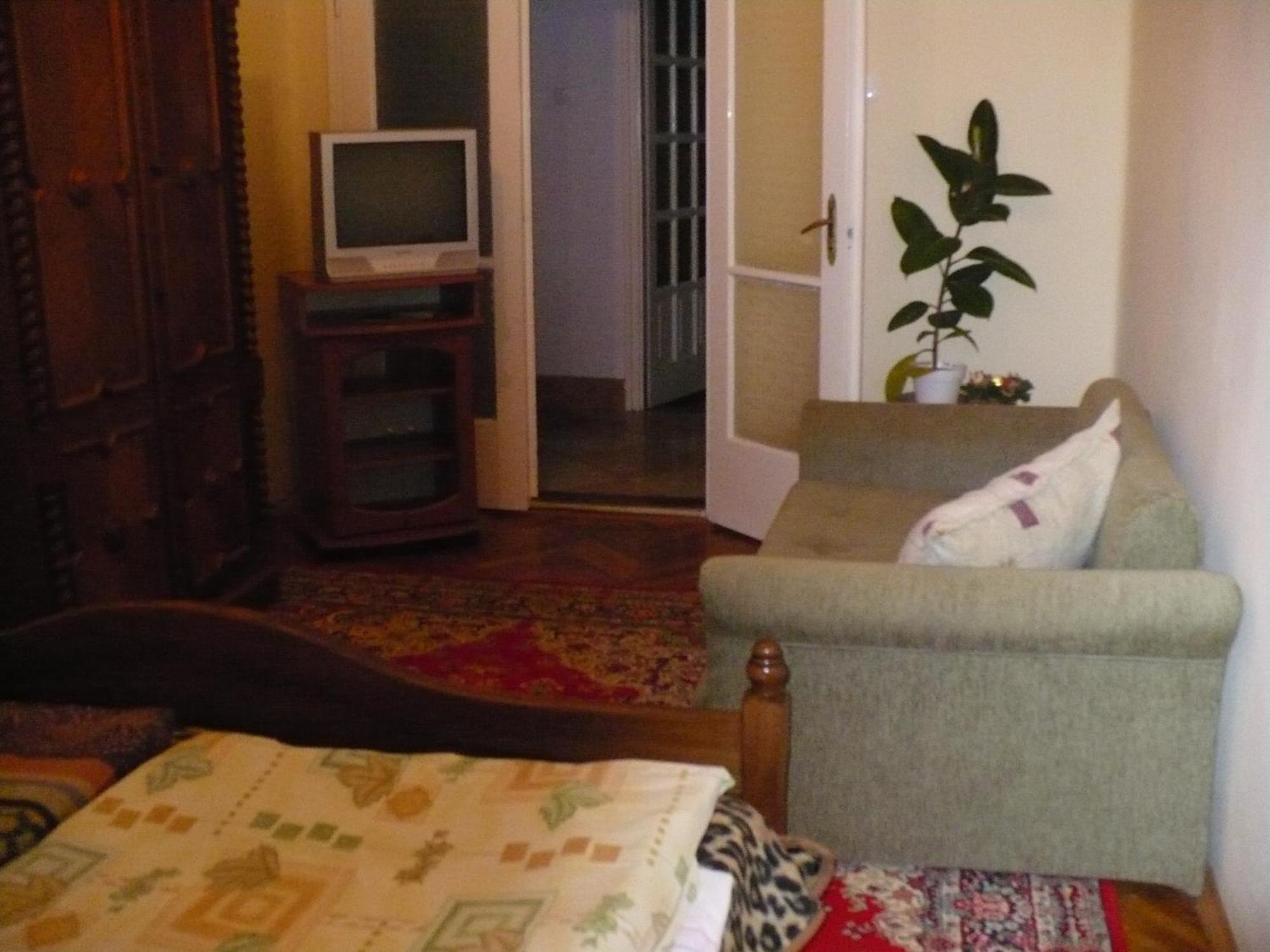 דירות מישקולץ Kitty Apartman מראה חיצוני תמונה